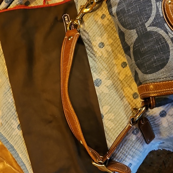 Coach handbag - Picture 9 of 12